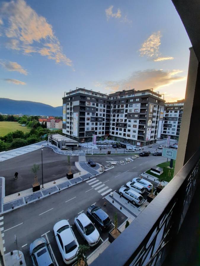 Apartman Bulevar Sarajevo - Free Parking Dış mekan fotoğraf