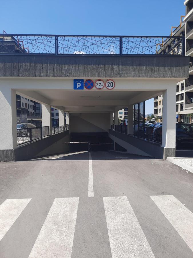 Apartman Bulevar Sarajevo - Free Parking Dış mekan fotoğraf