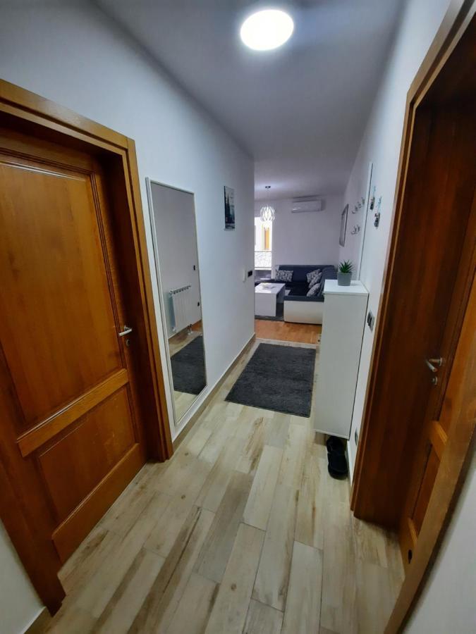 Apartman Bulevar Sarajevo - Free Parking Dış mekan fotoğraf