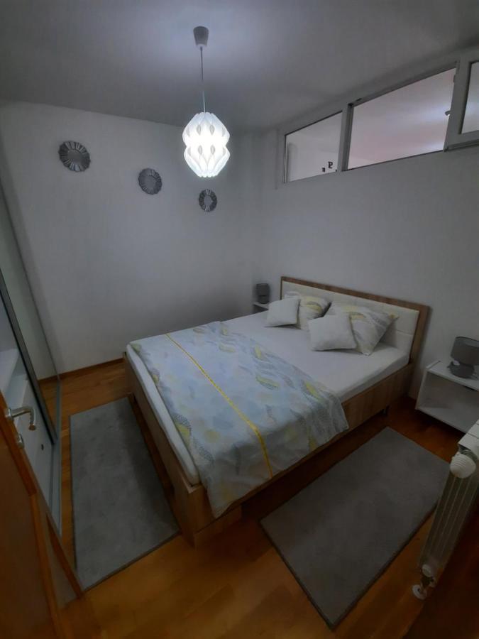 Apartman Bulevar Sarajevo - Free Parking Dış mekan fotoğraf