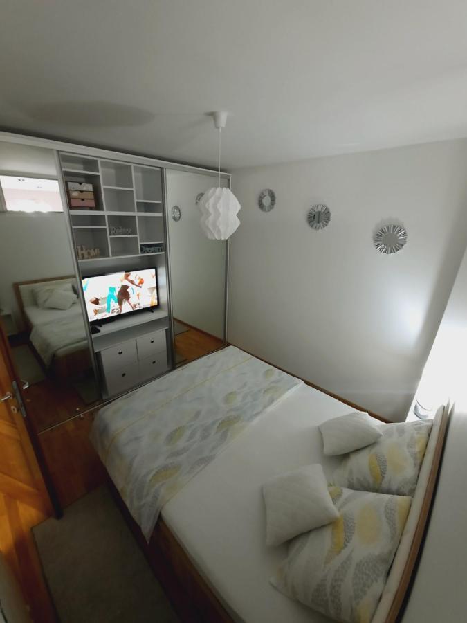 Apartman Bulevar Sarajevo - Free Parking Dış mekan fotoğraf