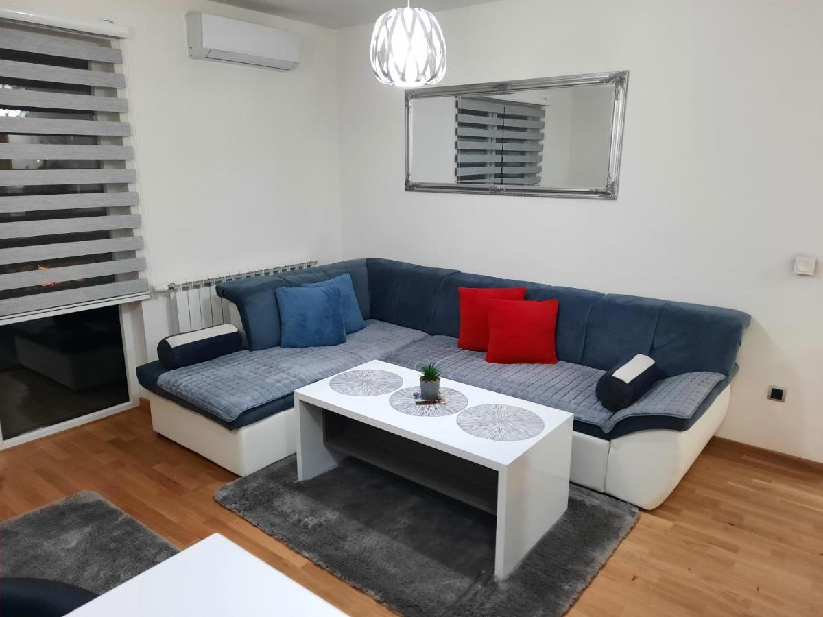 Apartman Bulevar Sarajevo - Free Parking Dış mekan fotoğraf